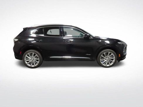 Used 2024 Buick Envision Avenir AWD/4WD image 32