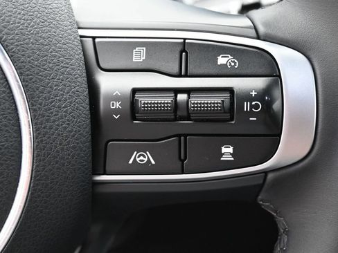 Used 2025 Kia K5 GT-Line w/ GT-Line Premium Package AWD/4WD image 17