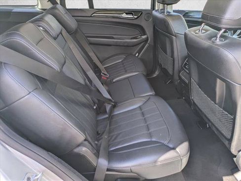 Used 2017 Mercedes-Benz GLS 450 4MATIC image 20