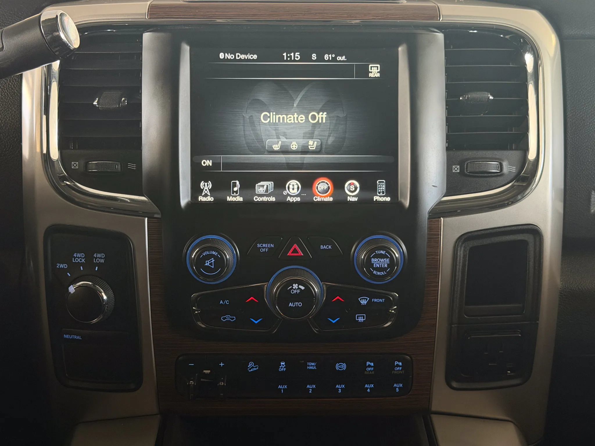 Used 2017 RAM 2500 Laramie w/ Off Road Package AWD/4WD image 30