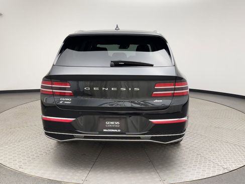 Certified 2025 Genesis GV80 2.5T Select AWD/4WD image 3