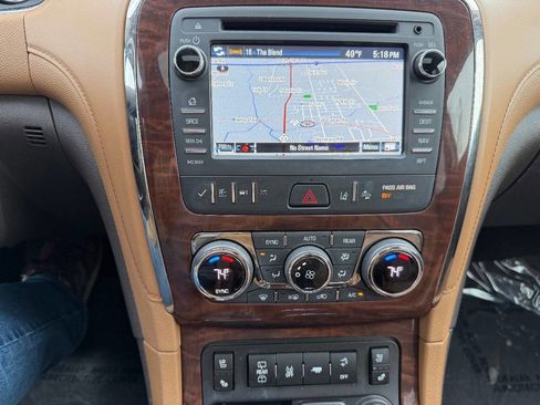 Used 2017 Buick Enclave Premium w/ Experience Buick Package image 24