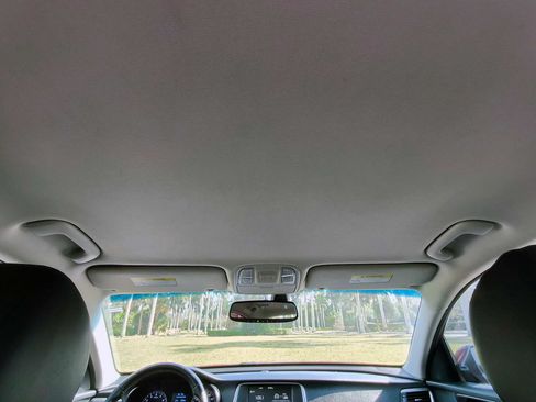 Used 2020 Kia Optima S FWD image 24