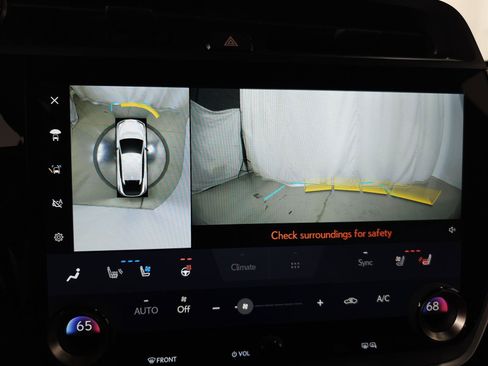 Used 2025 Lexus RZ 300e w/ Accessory Package (2T) FWD image 25