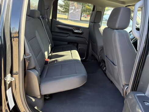 Used 2023 Chevrolet Silverado 1500 LT w/ Protection Package image 16