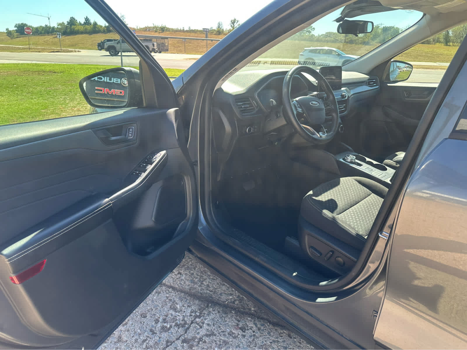 Used 2023 Ford Escape Active AWD/4WD image 15