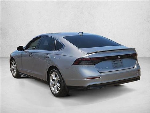 Used 2023 Honda Accord LX image 8