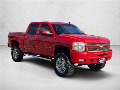 Used 2013 Chevrolet Silverado 1500 LT w/ All-Star Edition AWD/4WD image 3