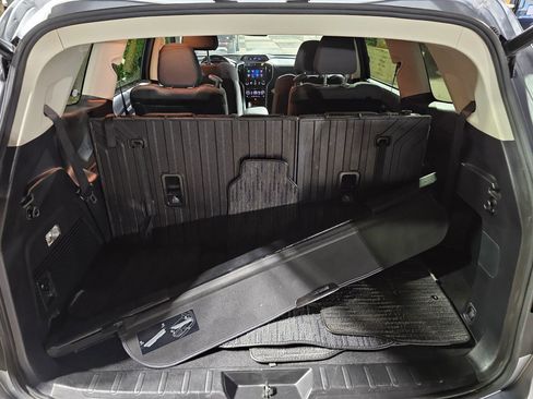 Used 2021 Subaru Ascent Premium w/ Sport Package image 29