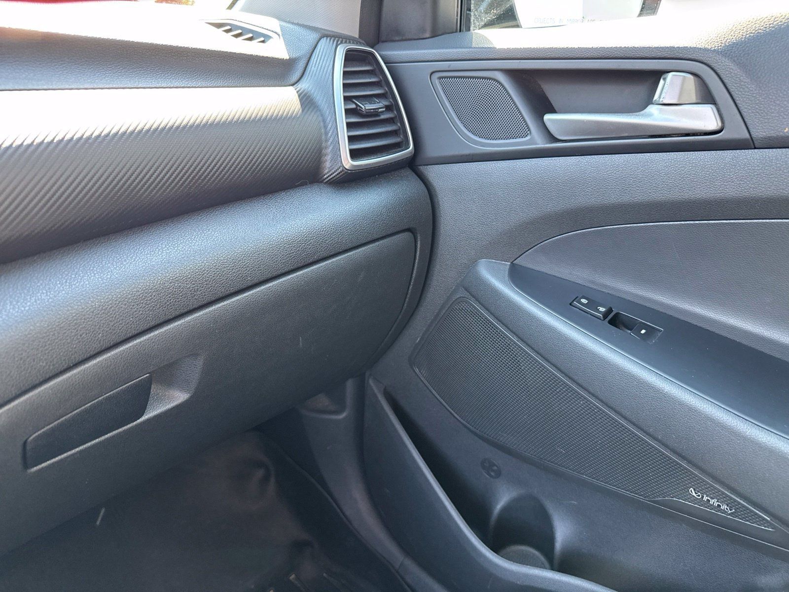 Used 2020 Hyundai Tucson Sport FWD image 27