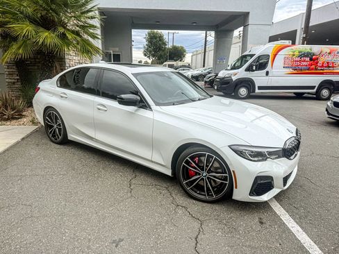 Used 2022 BMW M340i w/ Premium Package image 2