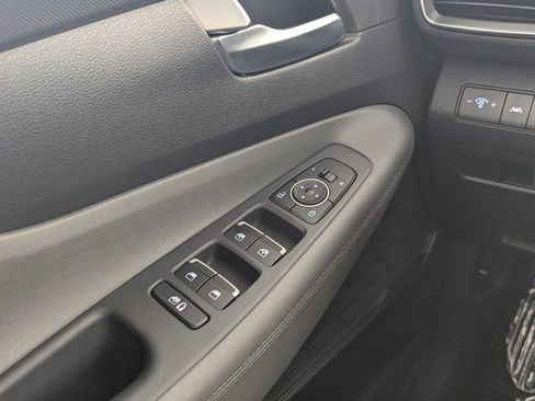 Used 2023 Hyundai Santa Fe SEL FWD image 17