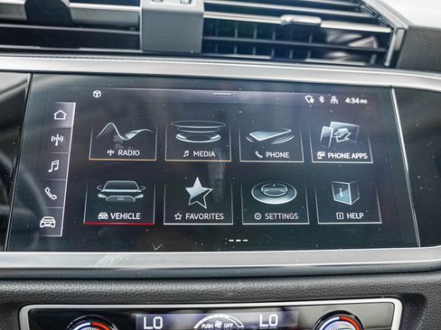 Certified 2023 Audi Q3 2.0T Premium w/ Convenience Package AWD/4WD image 19