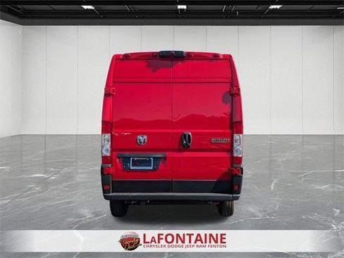 New 2026 RAM ProMaster 2500 w/ Convenience Group image 5