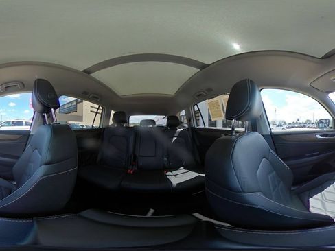 Used 2026 Volkswagen Atlas SE FWD image 46
