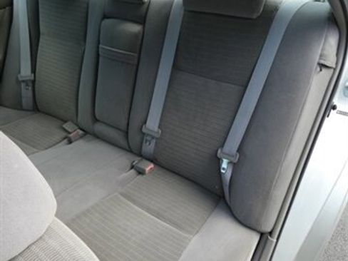 Used 2006 Toyota Camry LE image 40