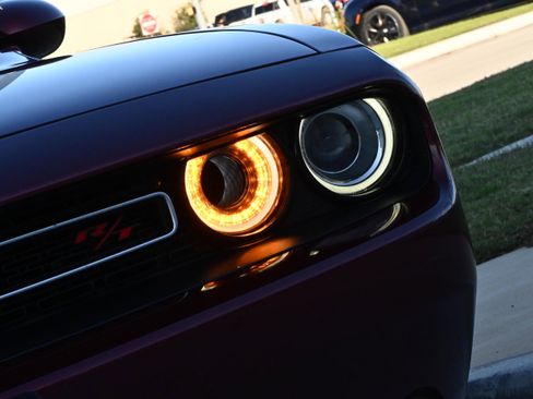 Used 2019 Dodge Challenger R/T w/ Driver Convenience Group image 36