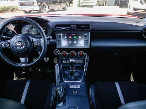 Used 2023 Toyota GR86 Premium w/ ALL Weather Mat Package (TMS) image 12