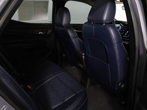 Used 2023 Chevrolet Bolt EUV Premier w/ Sun & Sound Package image 38