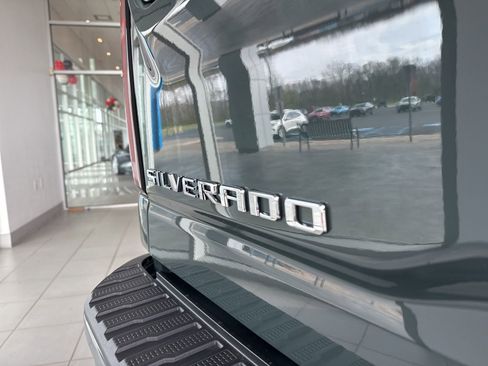 New 2026 Chevrolet Silverado 2500 LTZ w/ LTZ Convenience Package image 8