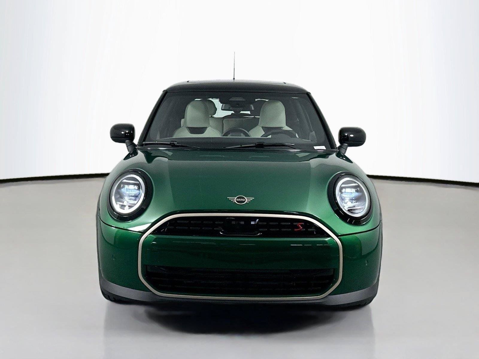 Used 2025 MINI Cooper S FWD image 2