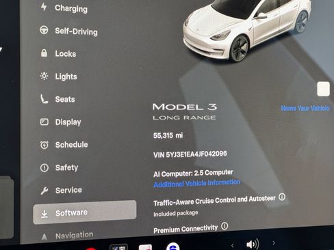 Used 2018 Tesla Model 3 Long Range RWD image 23