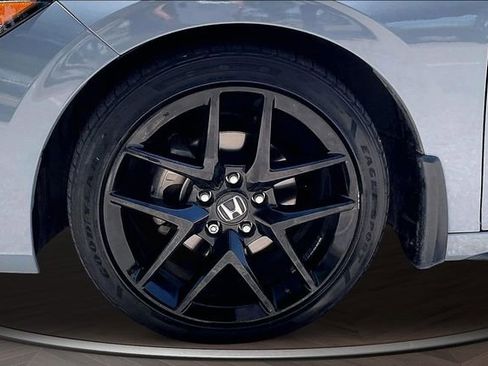 Used 2024 Honda Civic Sport image 9