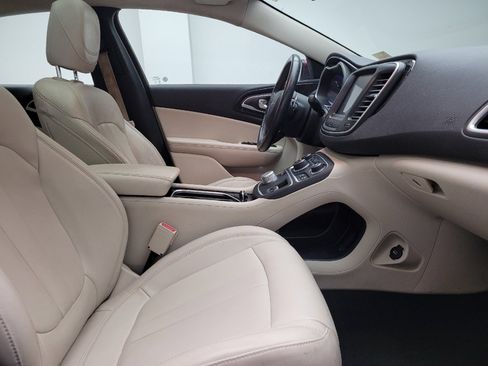 Used 2015 Chrysler 200 C w/ Navigation & Sound Group I image 21