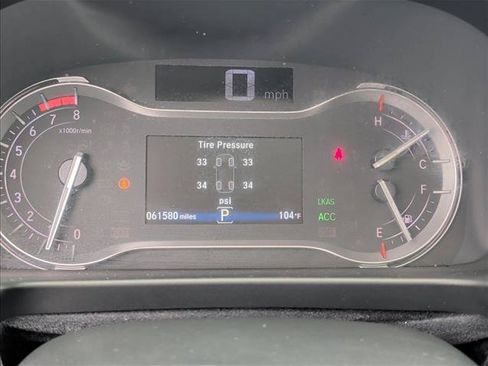 Used 2016 Honda Pilot Touring image 11