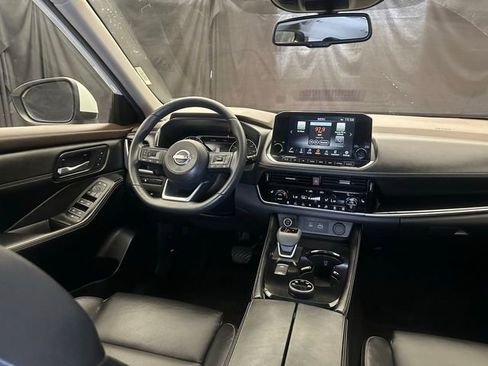 Used 2023 Nissan Rogue SL AWD/4WD image 20