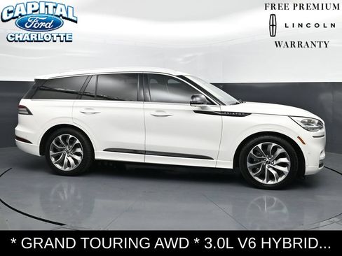 Used 2020 Lincoln Aviator Grand Touring w/ Equipment Group 302A AWD/4WD image 30