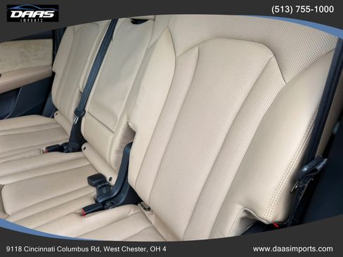 Used 2021 Audi Q7 3.0T Prestige w/ Prestige Package AWD/4WD image 24