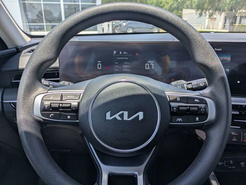 Used 2026 Kia K5 LXS FWD image 17