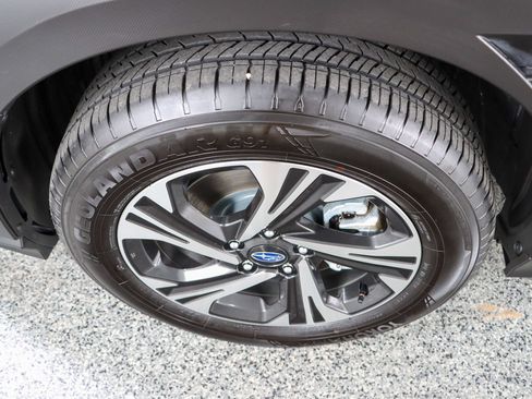 Used 2024 Subaru Crosstrek 2.0i Premium AWD/4WD image 11