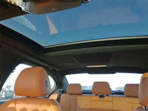 Used 2021 BMW 540i xDrive w/ Convenience Package image 19