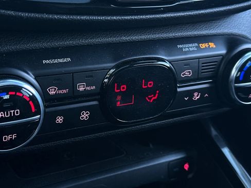 Used 2020 Kia Soul GT-Line Turbo image 21