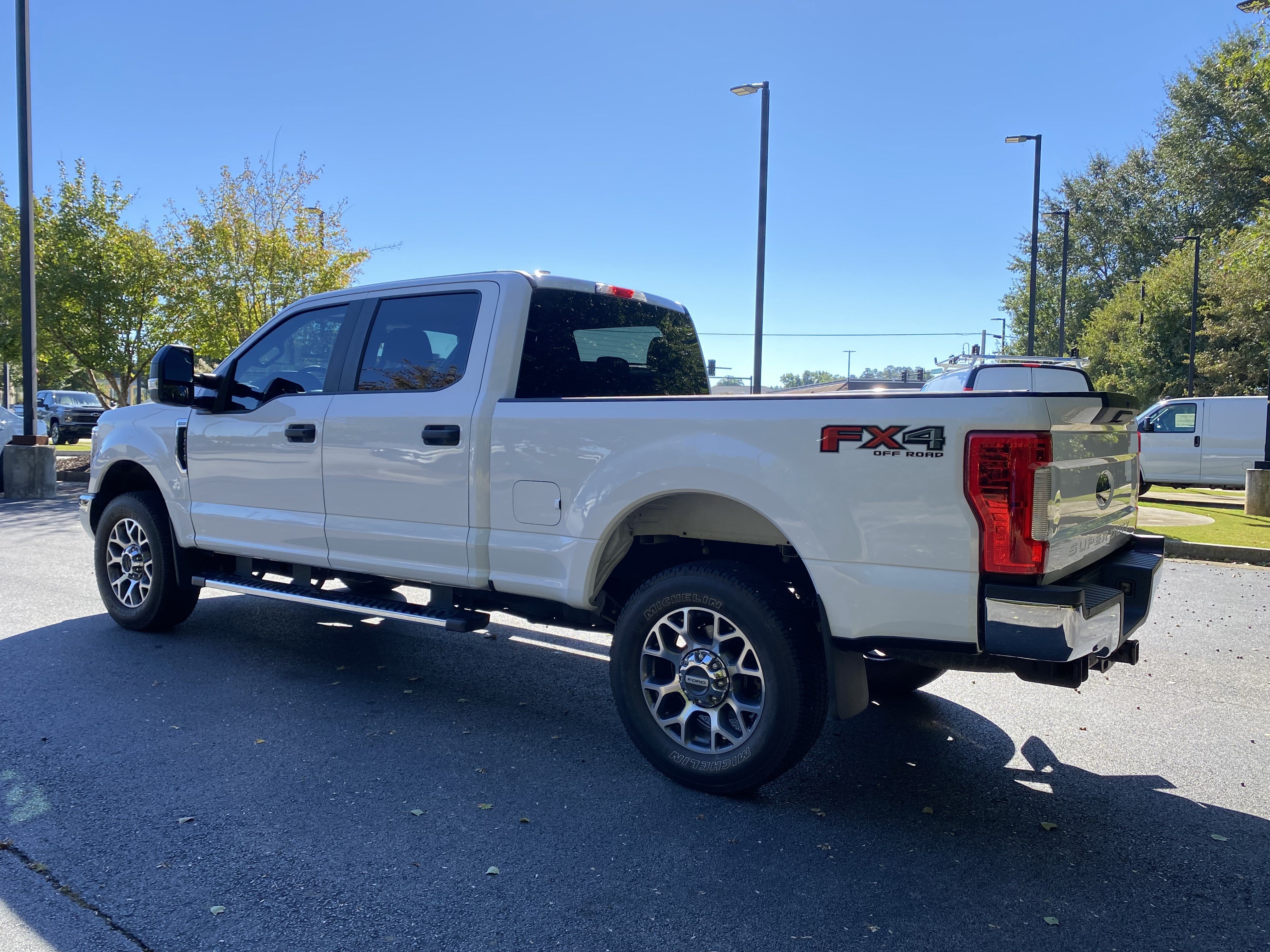 Used 2019 Ford F250 XL w/ STX Appearance Package AWD/4WD image 7