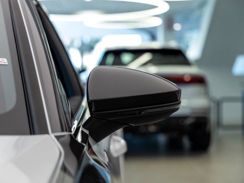 Used 2025 Audi RS 6 performance image 49