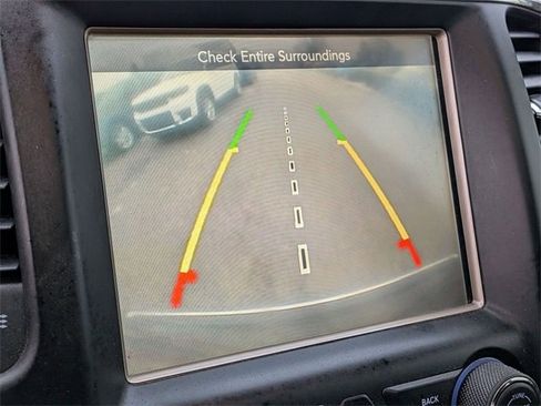 Used 2014 Jeep Grand Cherokee Limited image 25