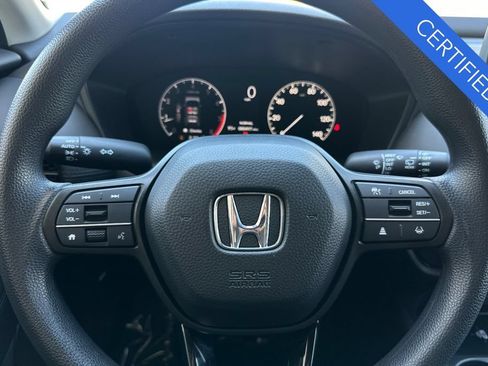 Certified 2026 Honda HR-V LX image 25