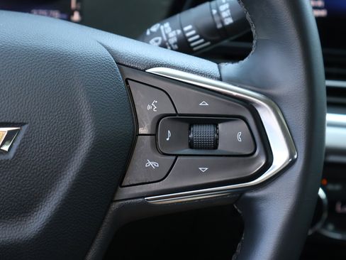 Used 2024 Chevrolet Trax LT w/ Driver Confidence Package image 13