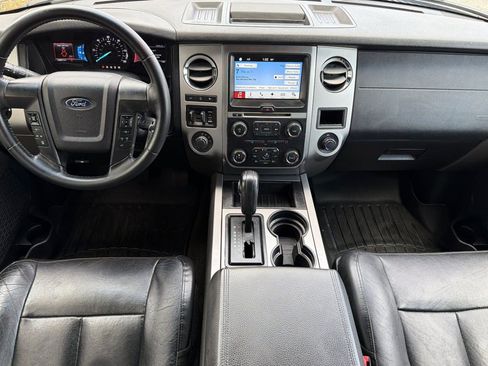 Used 2016 Ford Expedition EL XLT w/ Equipment Group 202A AWD/4WD image 18