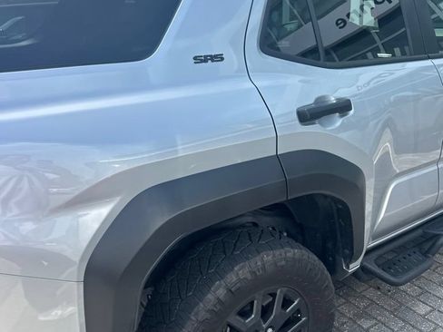 Used 2025 Toyota 4Runner SR5 RWD image 18