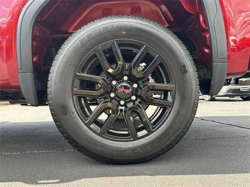 Certified 2023 GMC Sierra 1500 Elevation image 31