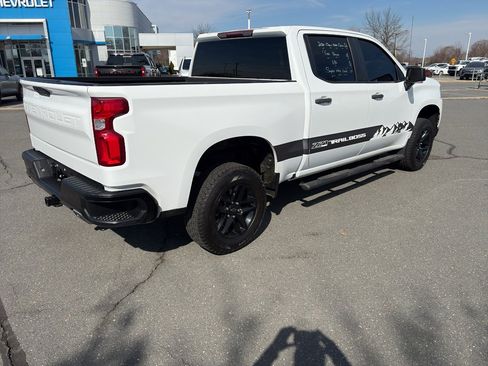 Used 2020 Chevrolet Silverado 1500 Custom Trail Boss w/ Custom Convenience Package image 9