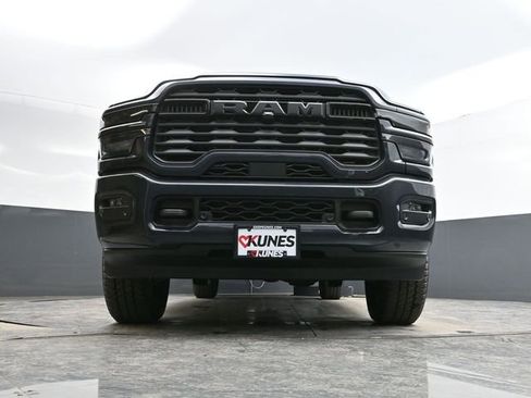 New 2026 RAM 3500 Big Horn AWD/4WD image 46