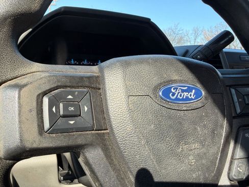 Used 2018 Ford F350 XL w/ Power Equipment Group image 19