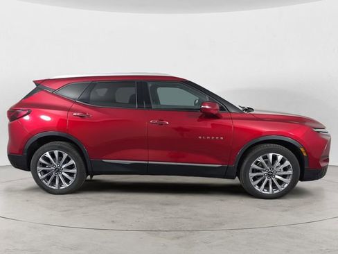 Certified 2023 Chevrolet Blazer Premier w/ Driver Confidence II Package AWD/4WD image 6