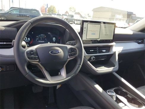 New 2026 Ford Explorer Active image 16