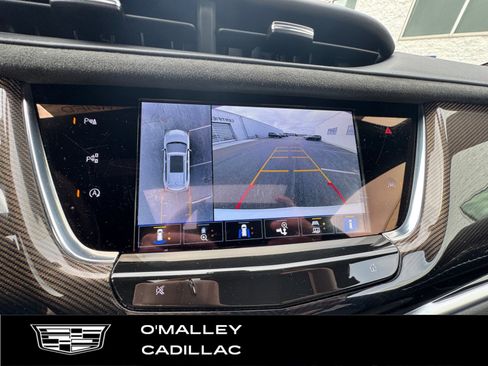 Certified 2025 Cadillac XT6 Premium Luxury w/ Platinum Package AWD/4WD image 25